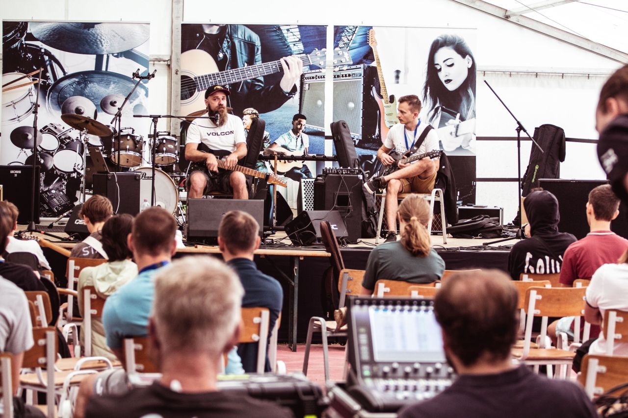 230727-gitarmania1.jpg
