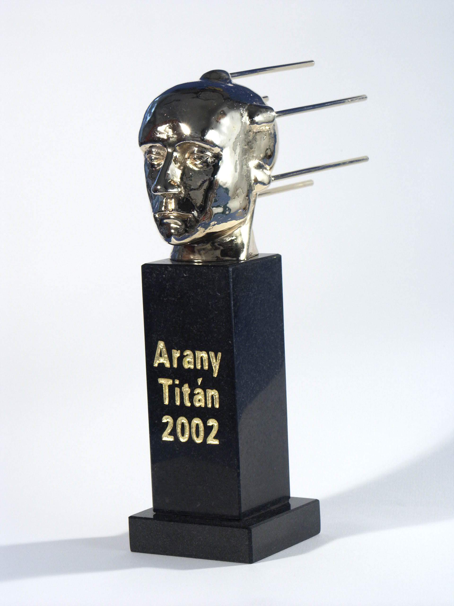 arany_titan.jpg
