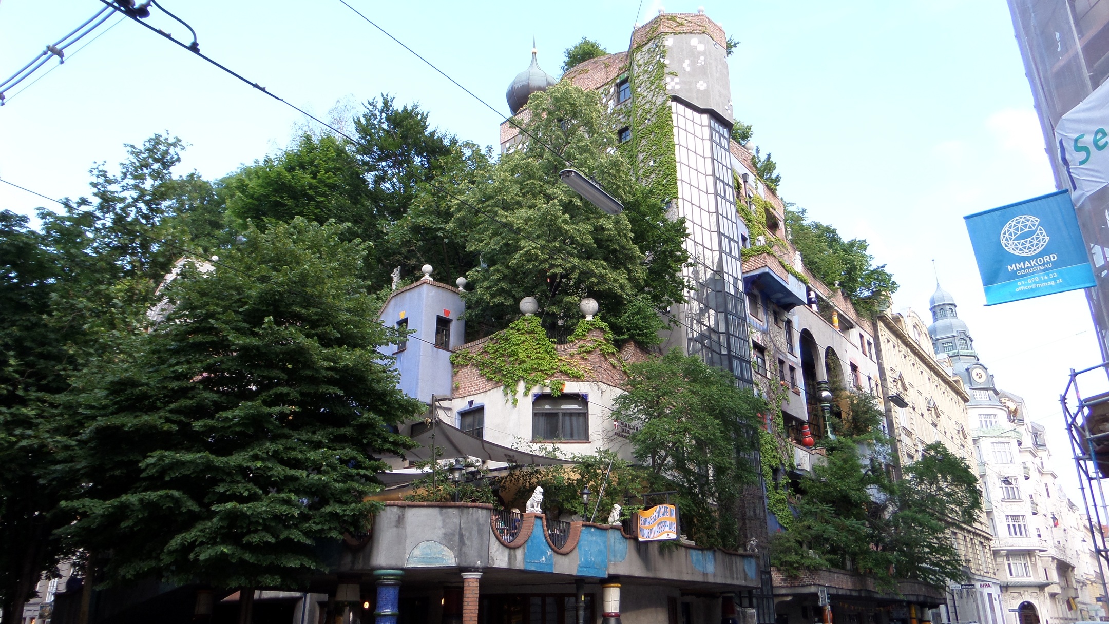 Hundertwasserhaus