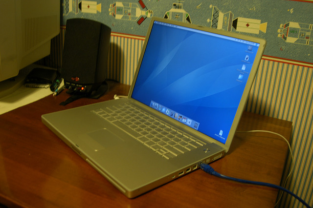 dr_laptop.jpg
