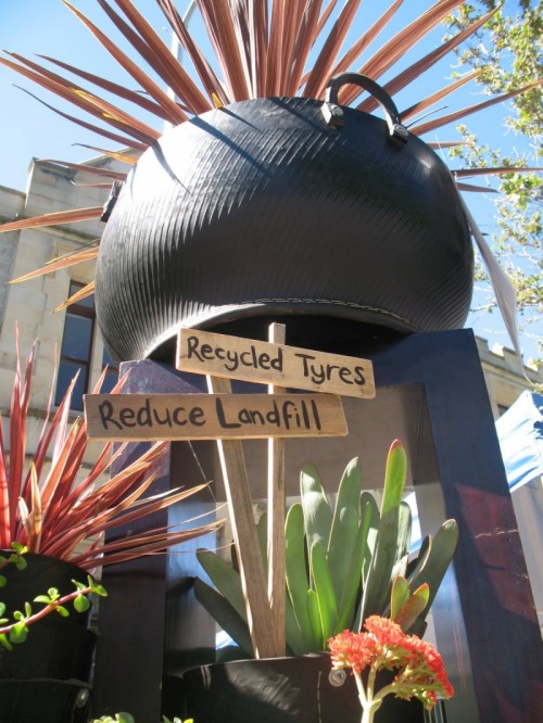 planters-of-recycled-tyres-5-500x666.jpg