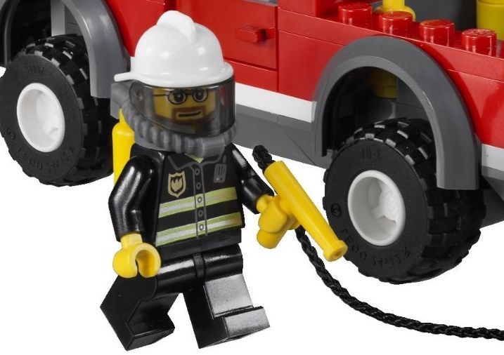 Lego-City-7206-fireman.jpg
