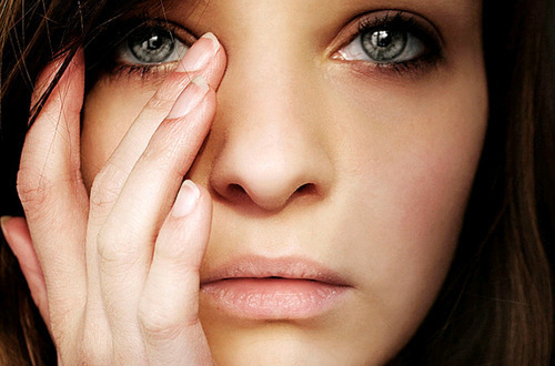 cry-eyes-girl-green-sad-Favim.com-128023.jpg