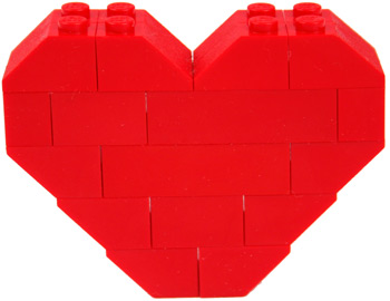 lego_heart_pin_close_up.jpg