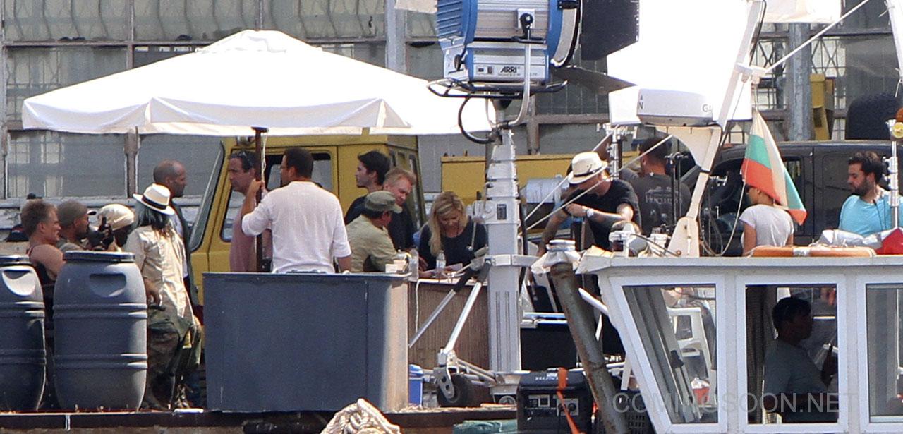 hr_The_Expendables_3_Set_Photos_13.jpg