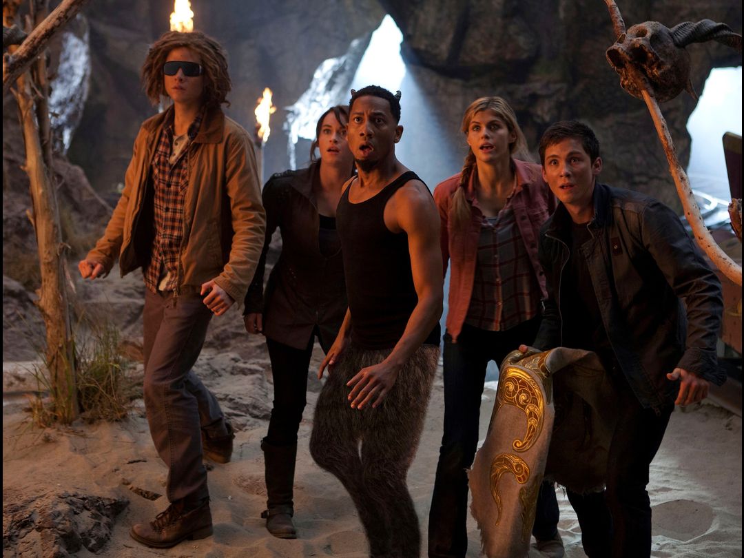 percy-jackson-sea-of-monsters-brandon-t-jackson-logan-lerman.jpg