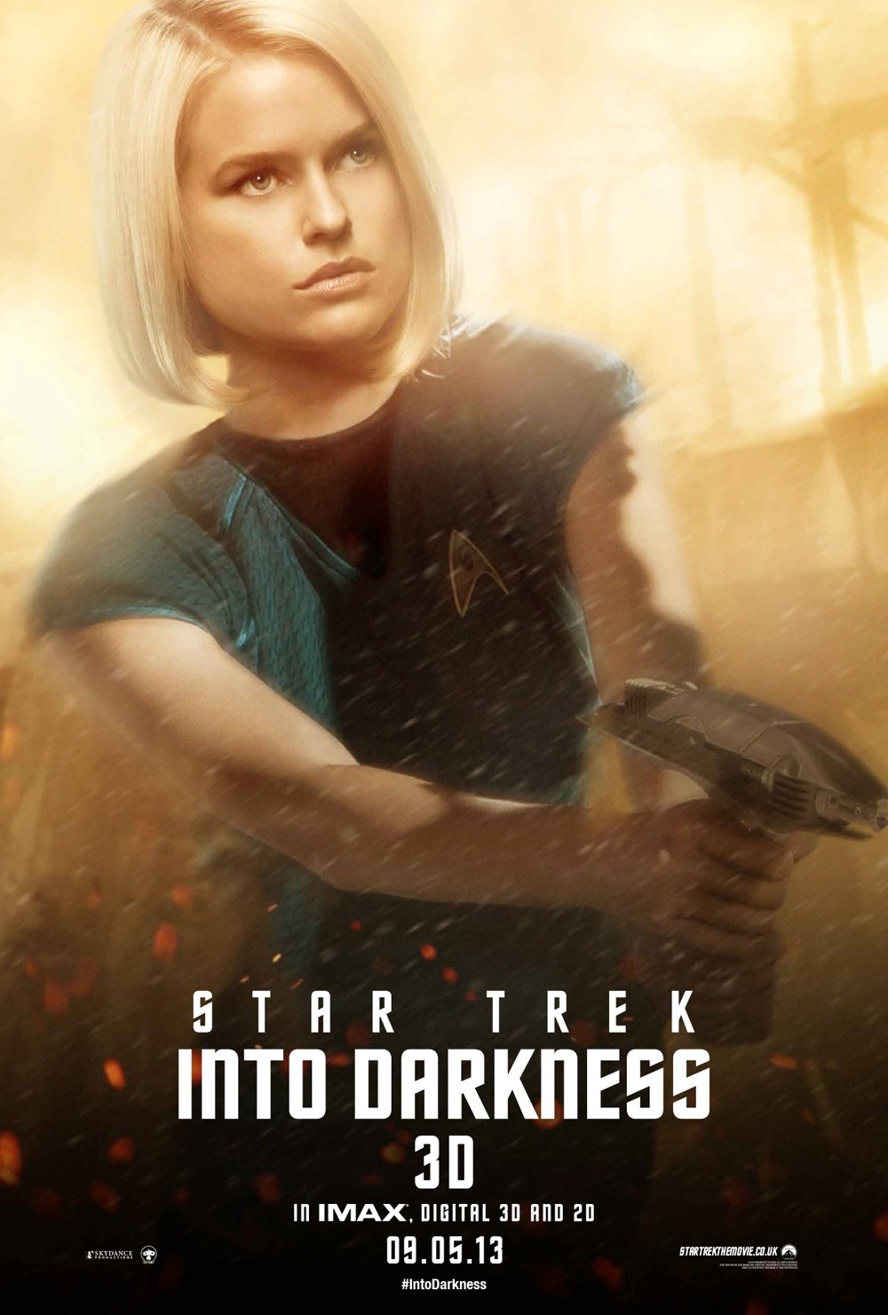 star_trek_into_darkness_ver15_xlg.jpg