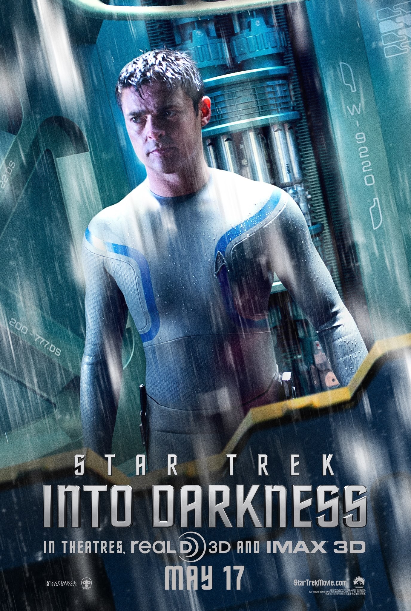 star_trek_into_darkness_ver18_xxlg.jpg