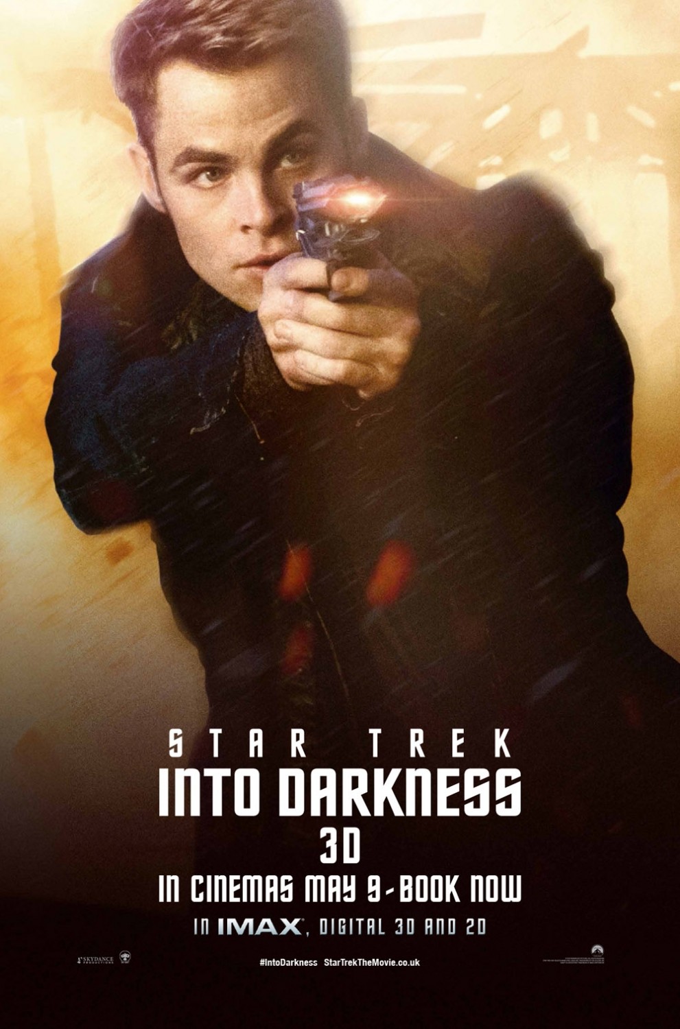 star_trek_into_darkness_ver9_xlg.jpg