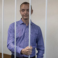 Cikkei miatt 22 év börtönre ítéltek egy orosz újságírót