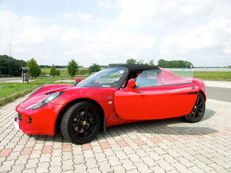 lotuselise3