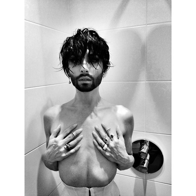 conchita02.jpg