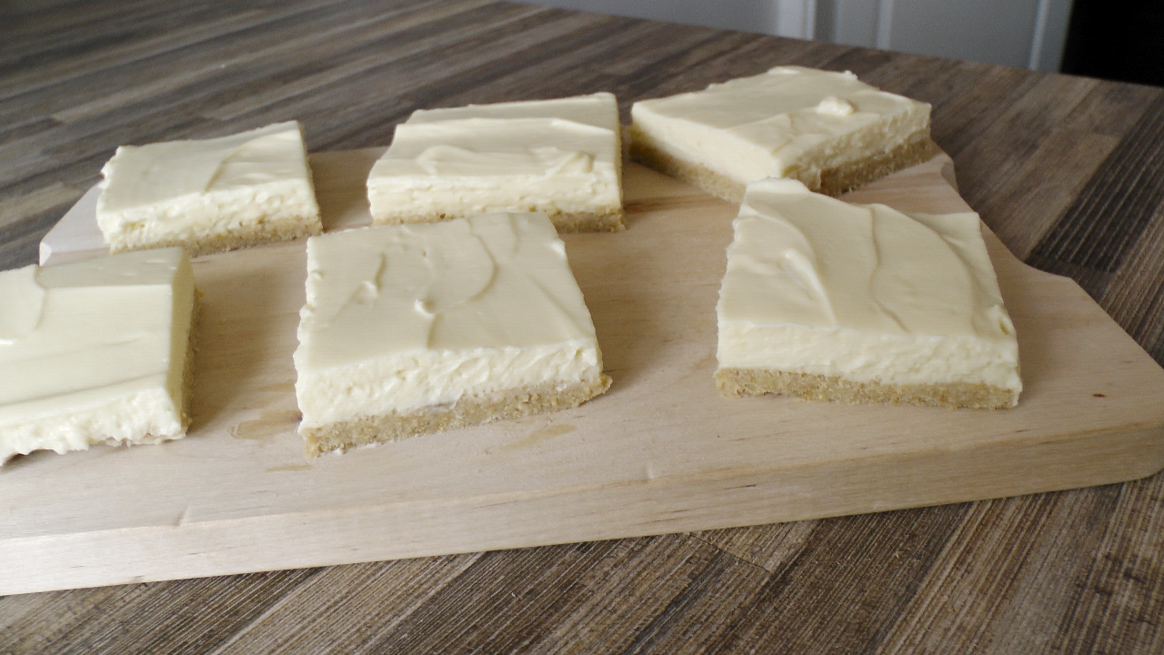 Banánkrémes protein süti recept elkészítése 8