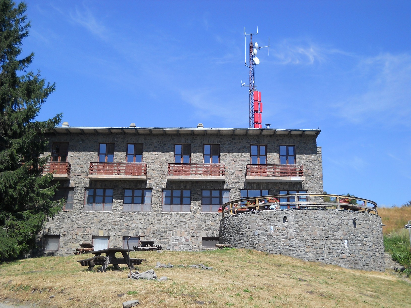 A nagy-hideg-hegyi turistaház, OKT-pecsételőhely