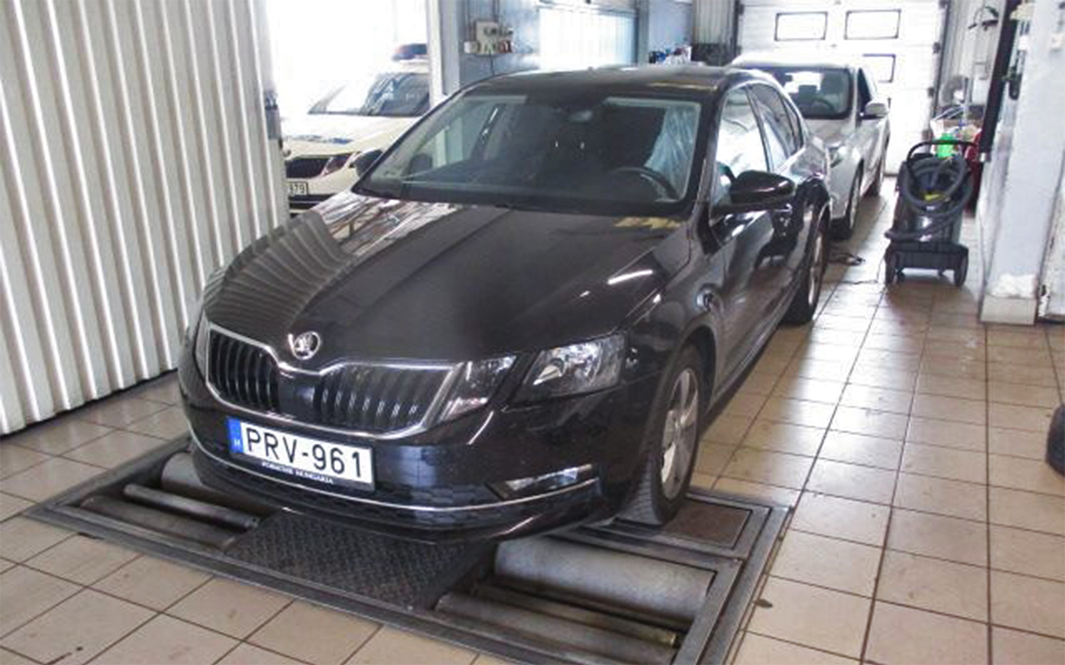 03_skoda_octavia_x_rk.jpg