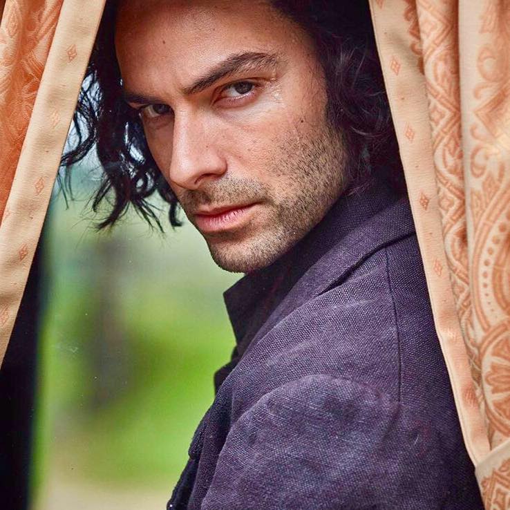 Ross Poldark szerepében: Aidan Turner, az ő pillantásával kezdődött minden. 