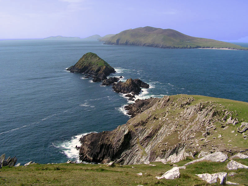 https://www.trekearth.com/gallery/Europe/Ireland/South/Kerry/Dingle/photo365202.htm