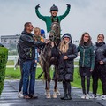 A magyar lóversenyzés legfiatalabb női századosa