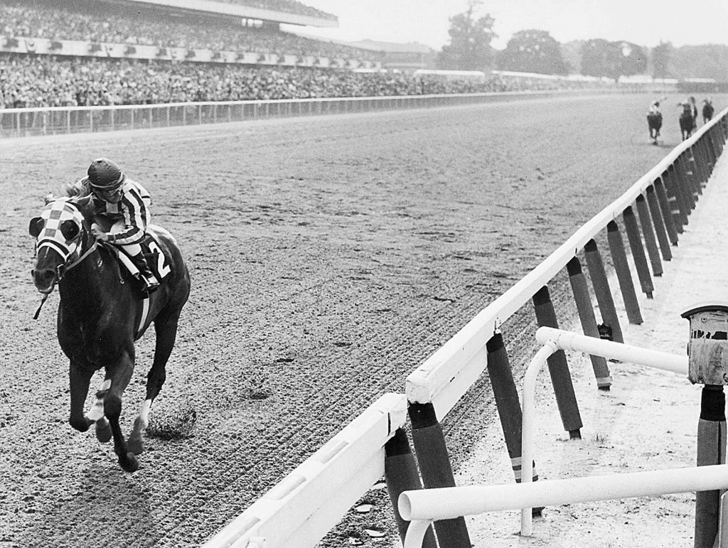 secretariat-one-finishes-ron-turcotte-thoroughbred-horse-1948-1024x771.jpg