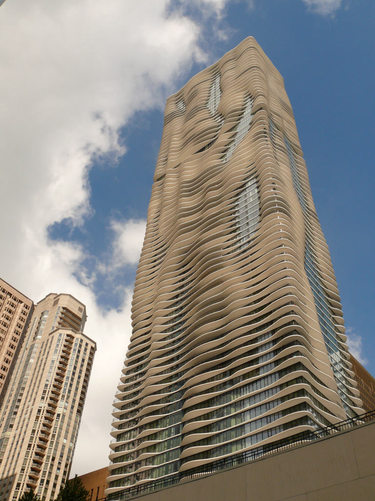 chicago_aqua_tower_jeanne_gang_3.jpg