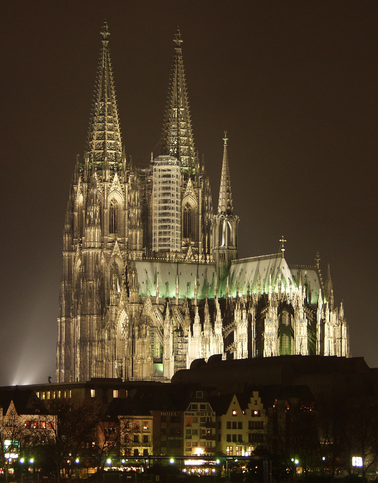 koelner_dom_bei_nacht_1_rb_1.jpg