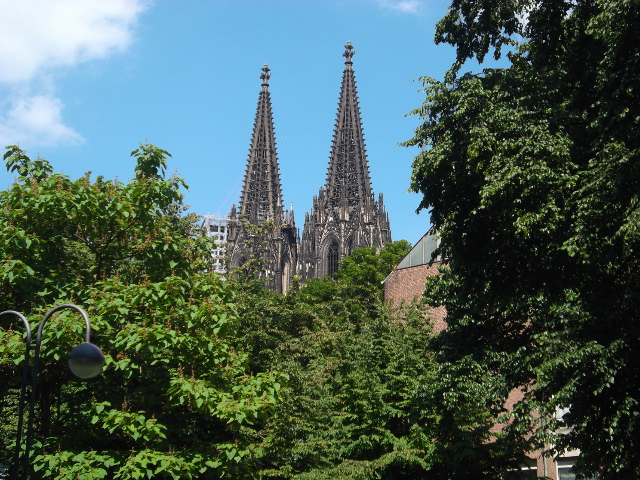 koeln_dom_turm.jpg