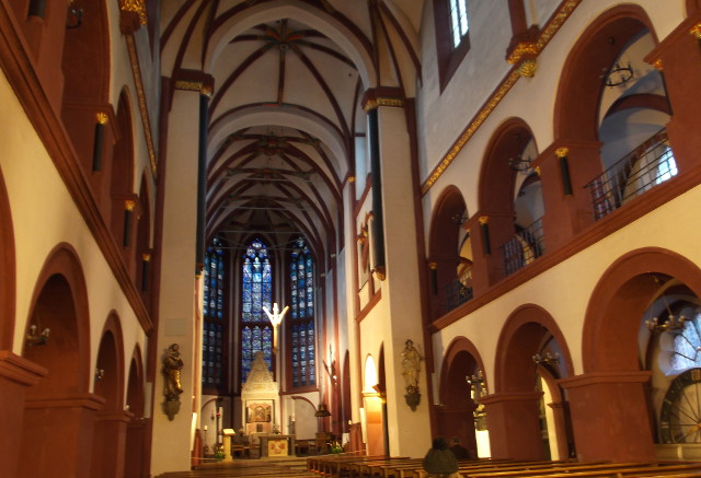 koblenz_liebfrauenkirche_chor.jpg