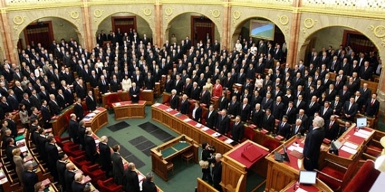 Parlament 4.jpg