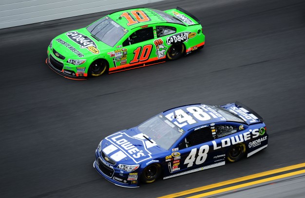 Jimmie-Johnson-Danica-Patrick-Daytona-500-2013-nascar-626x408.jpg