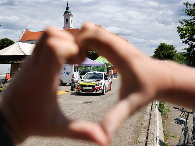 Harmadik helyen zárta a Peugeot-kupa aktuális fordulóját a Vogel Adrienn, Maricsek Miklós páros a Dunakanyar-ralin