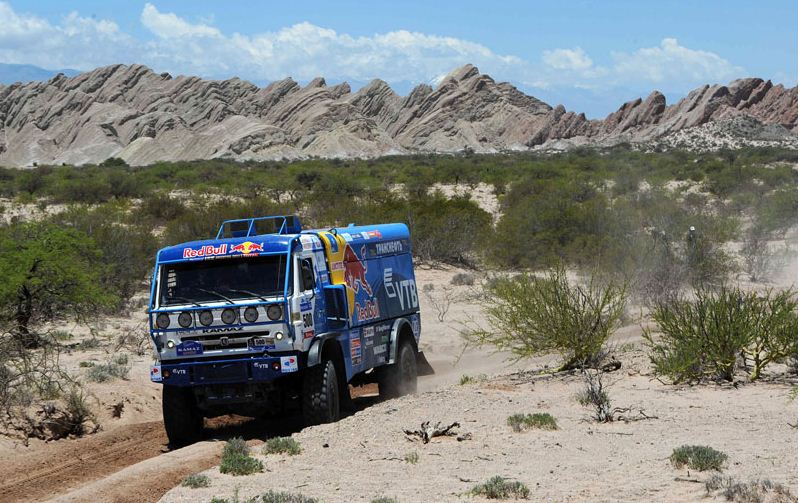 DAKAR-2011-RALLY-KAMAZ.jpg