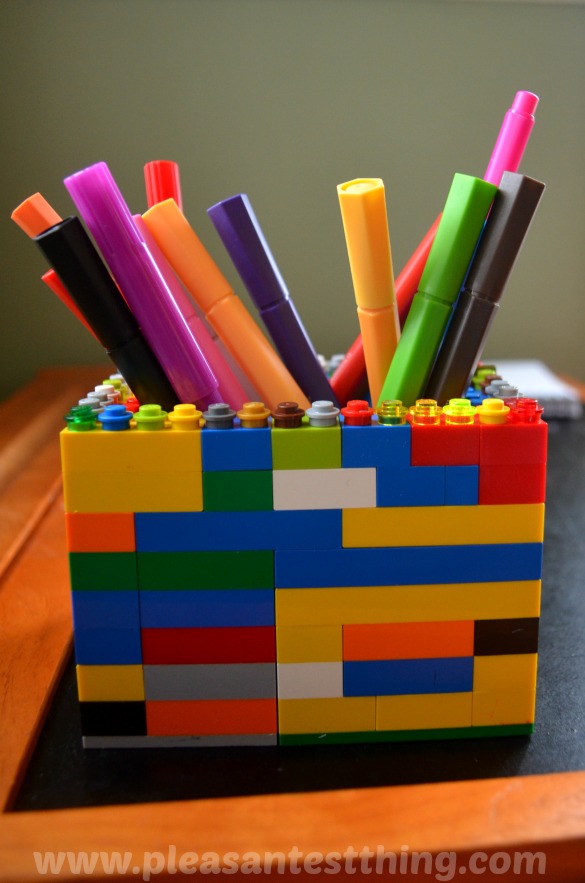 LEGO-Pencil-holder.jpg