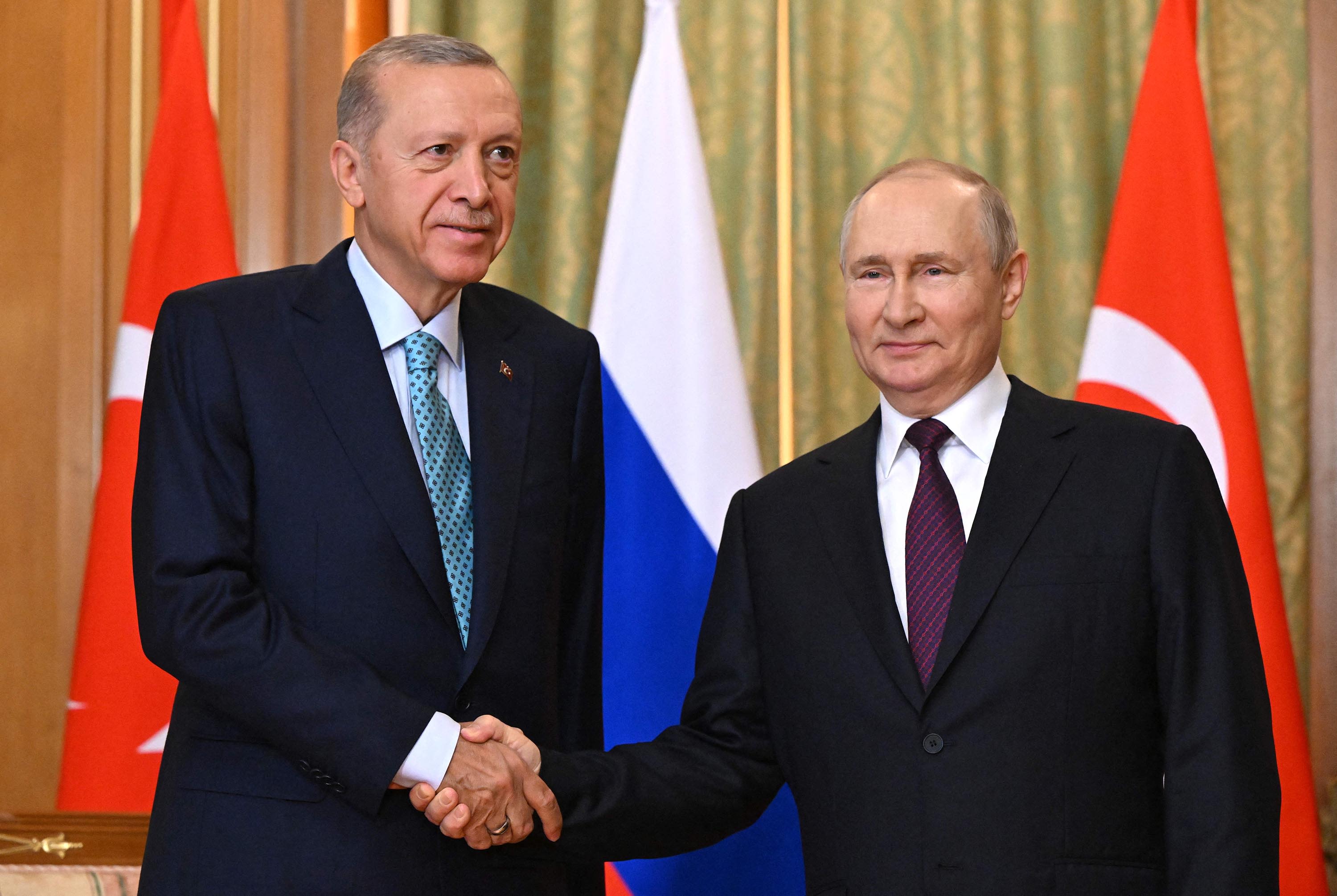 230904132222-01-putin-erdogan-090423.jpg