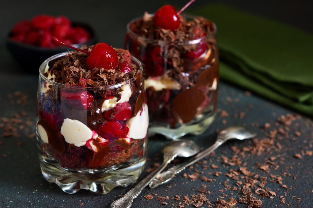 black-forest-cherry-in-a-glass-with-chocolate-cream-and-mascarpone-1024x683.jpg