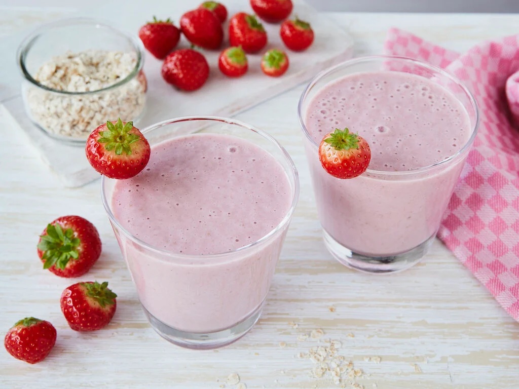 haferflocken_smoothie_mit_erdbeeren_137169_copy.jpg