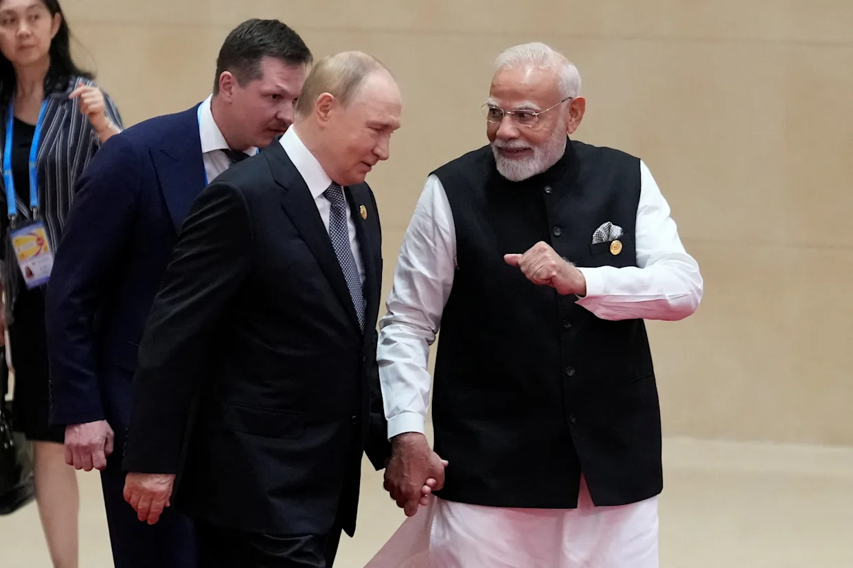 putinmodi.webp