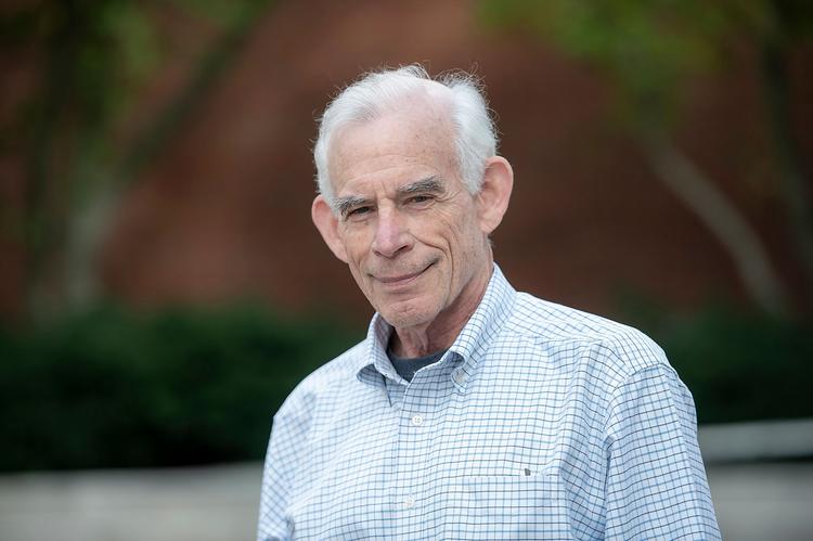 Elhunyt Christopher Sims, Nobel-díjas közgazdász