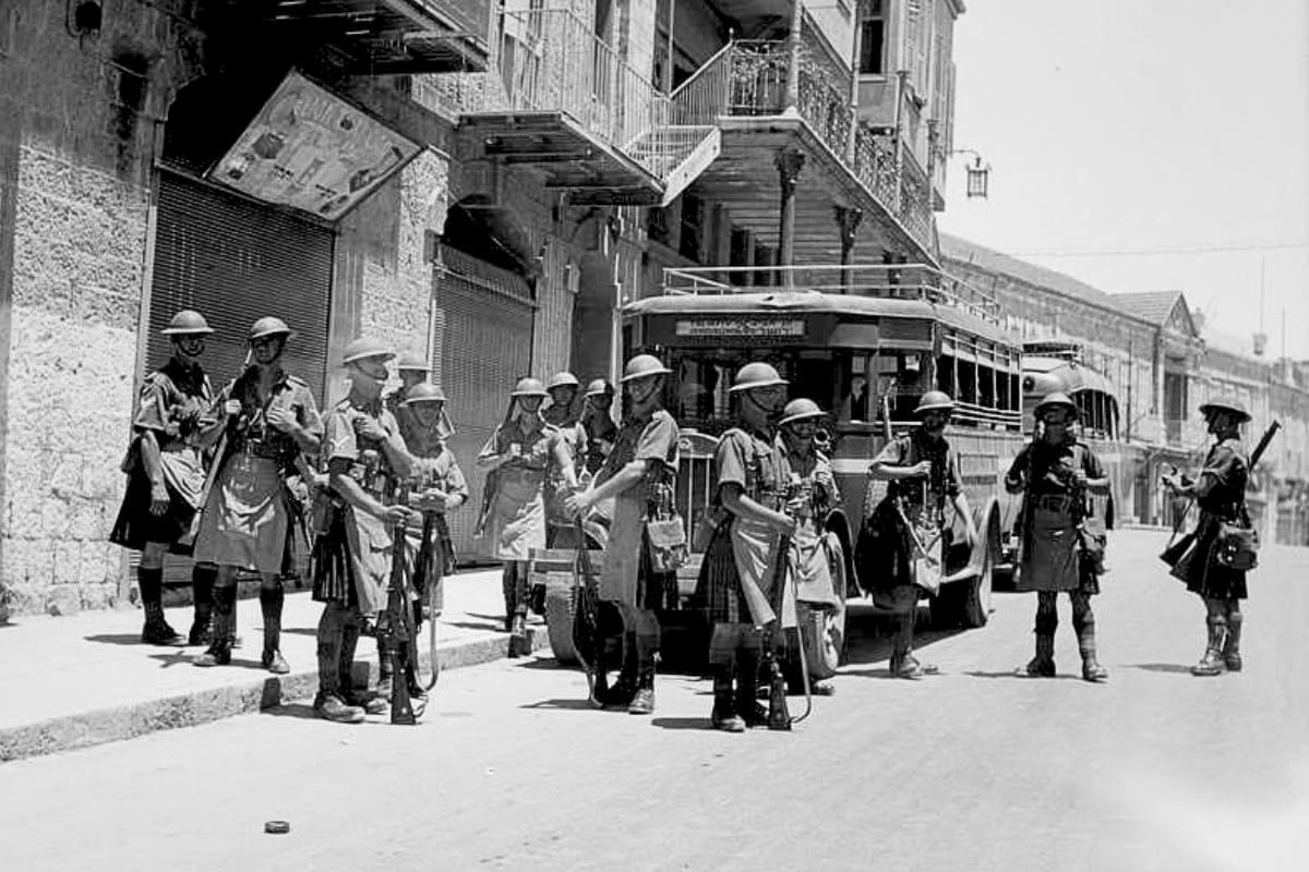 british-soldiers-policing-streets-of-jerusalem-british-mandate-of-palestine-1936-1200x800.jpg