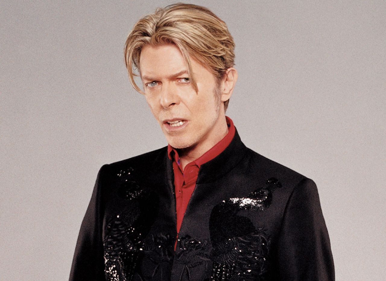 2003: Bowie-nak méga melír is jól állt.