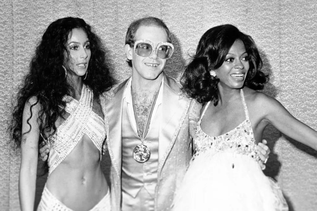 cher-elton-diana-ross-1975.jpg