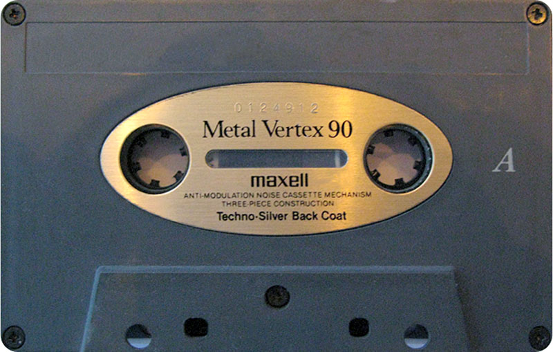 18_maxell_metal_vertex_90_081001.jpg
