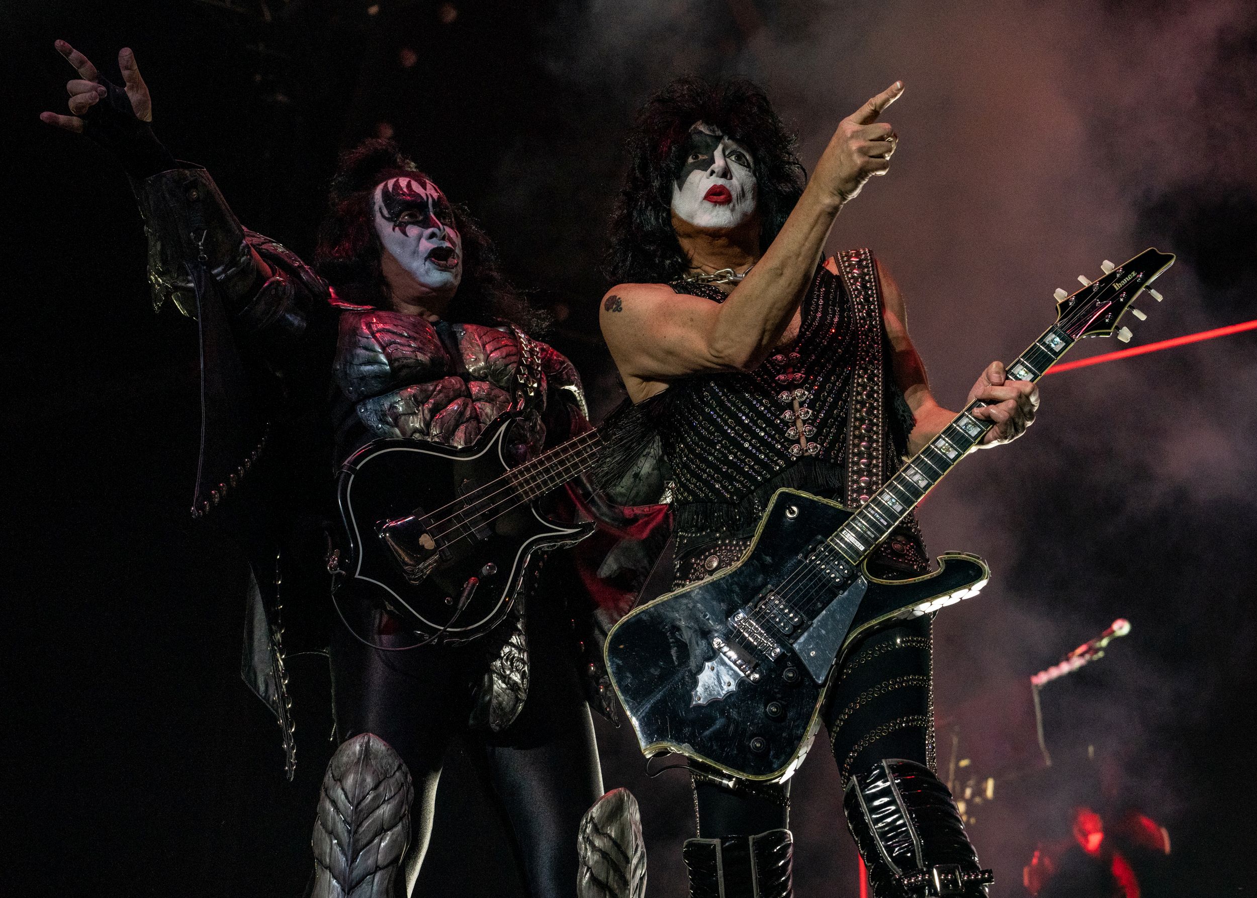 kiss-2022_sad3815.jpg