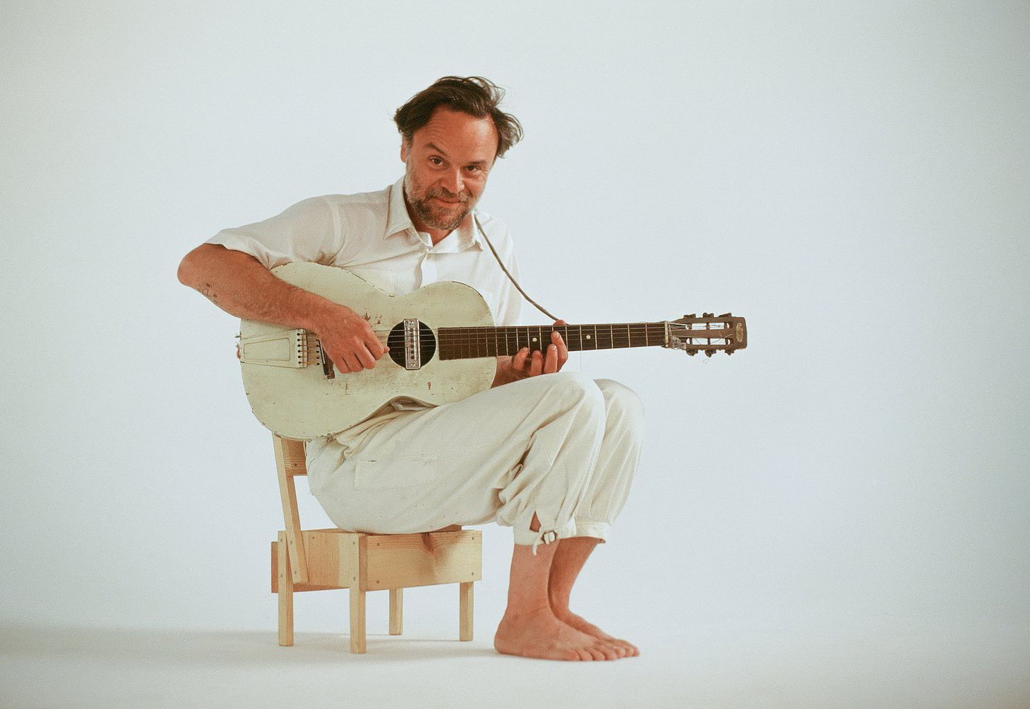 rodrigo-amarante2.jpg