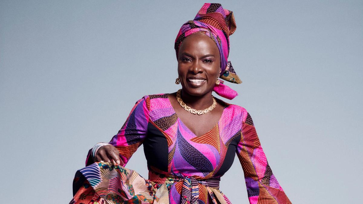 wk02-feb-angelique-kidjo.jpg