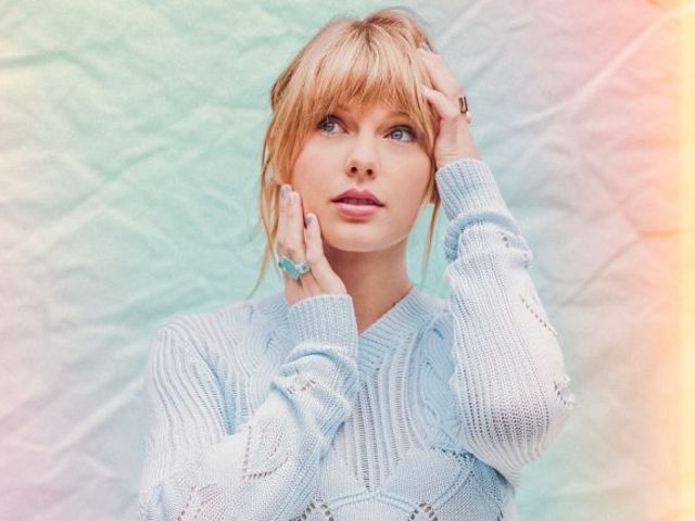 Taylor Swift újra felveszi az összes régebbi dalát