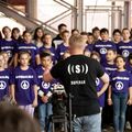 10 előadó, 1 ügy, 1 SUPERALBUM – a Carson Coma, Kolibri és Co Lee is énekel a Superar gyerekkórusával