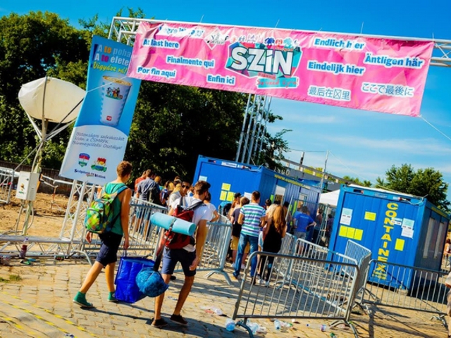 Óriási Scooter-bulival indított az idei SZIN!