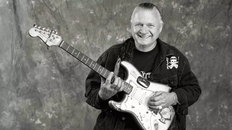 dickdale.jpg