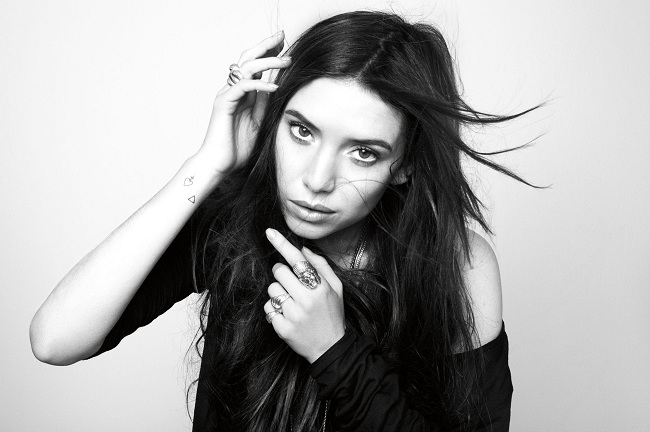 rec069_lykke-li-photo-by-daniel-jackson_650.jpg