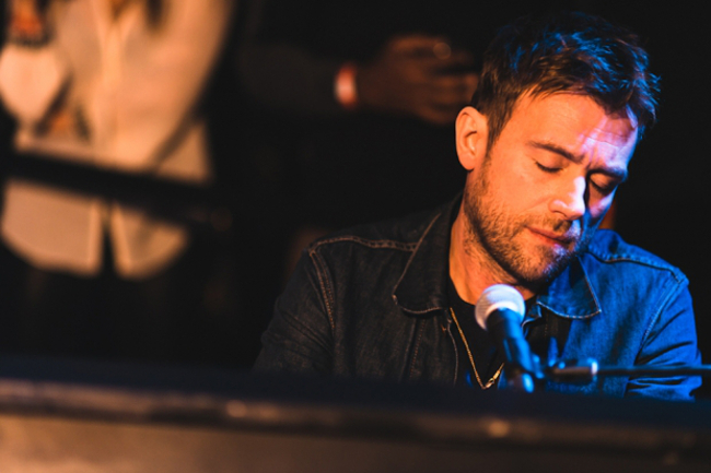 140120-damon-albarn-sundance0102_0.jpg